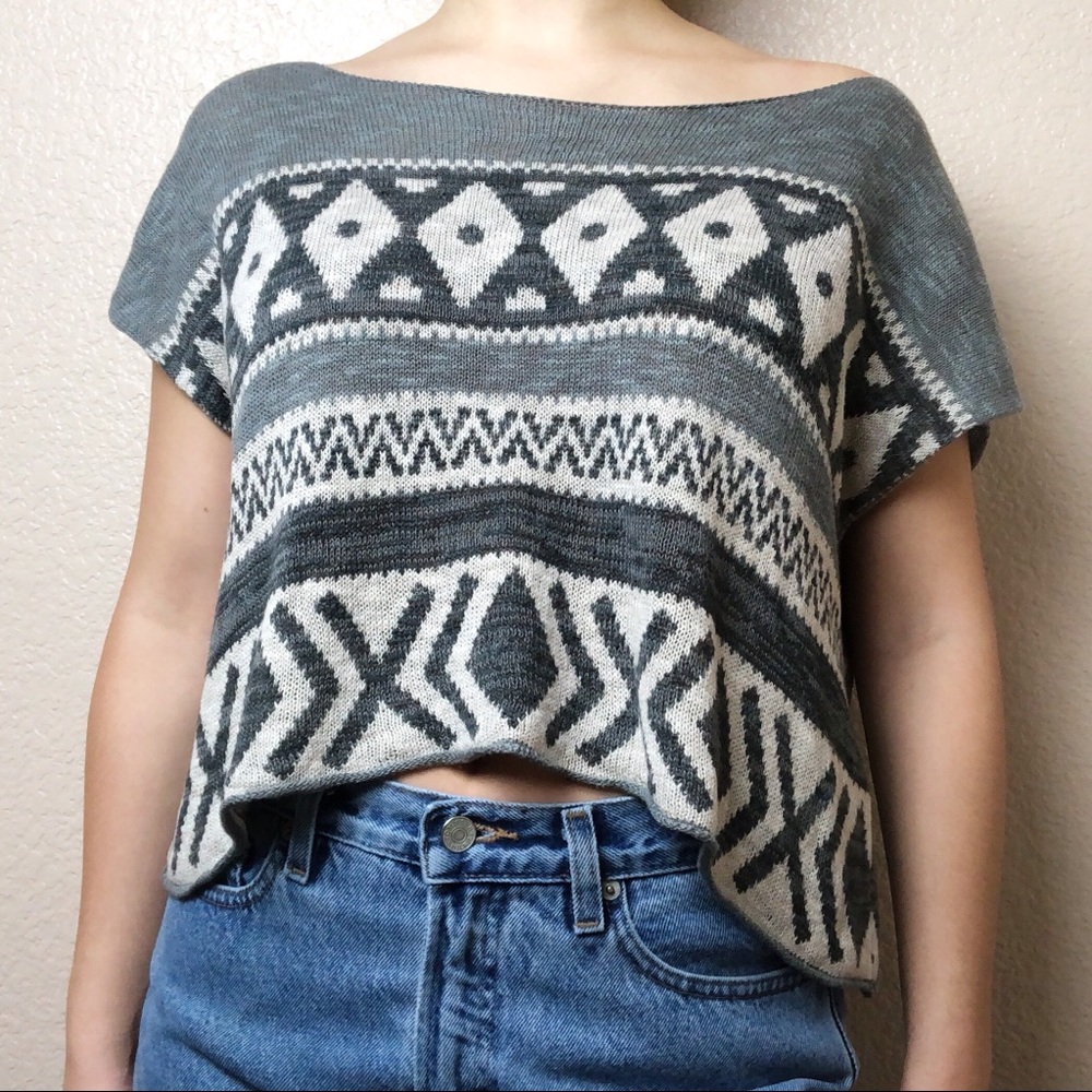 Off-The-Shoulder Boho Tribal Print Cropped Sweater